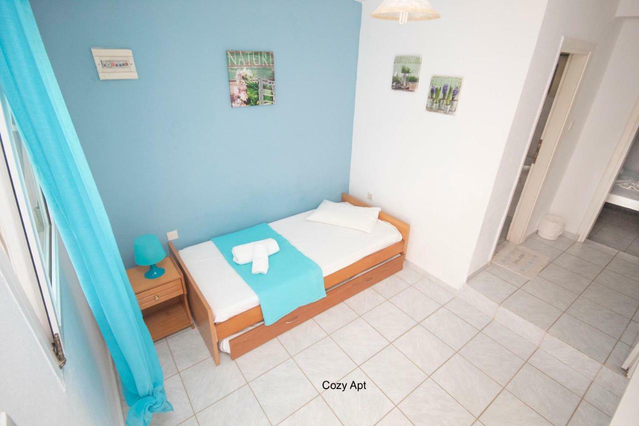 Aello Sea-Seafront Apartments Skala Fourkas Bagian luar foto
